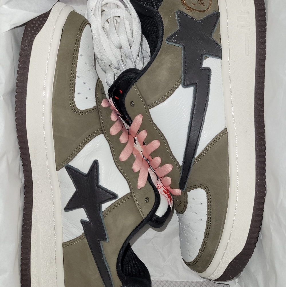 Travis Scott x Bapesta